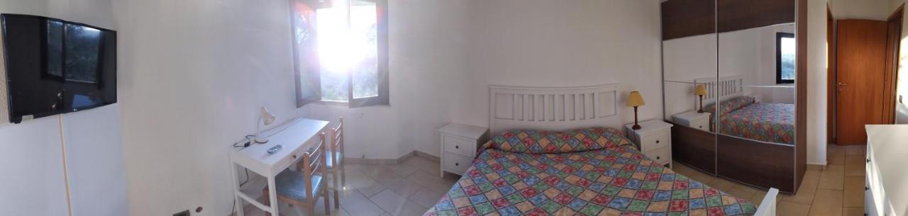 Bed and Breakfast Nero Basalto Azzurro Mare Ачи Костелло Экстерьер фото